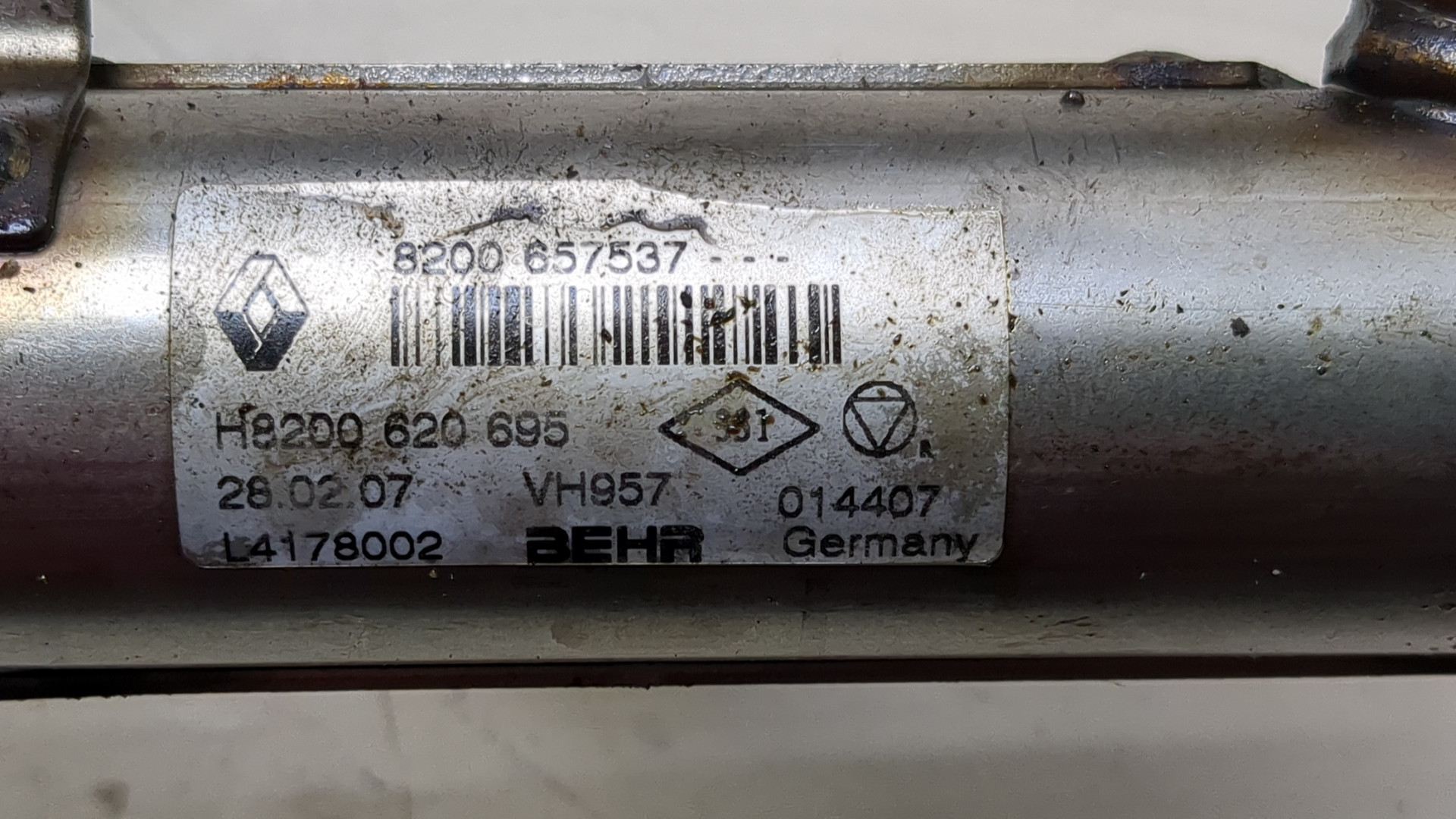 Тройник вентиляции картерных газов