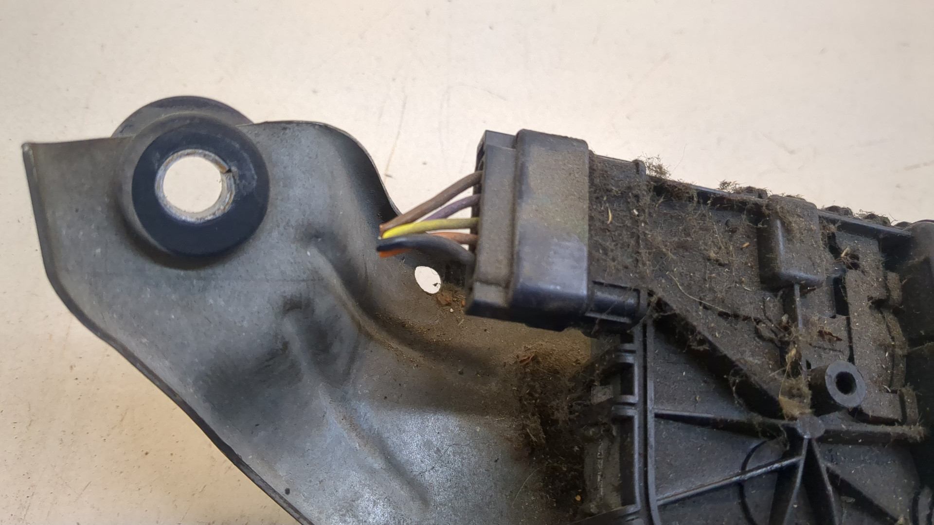 Трапеция стеклоочистителей