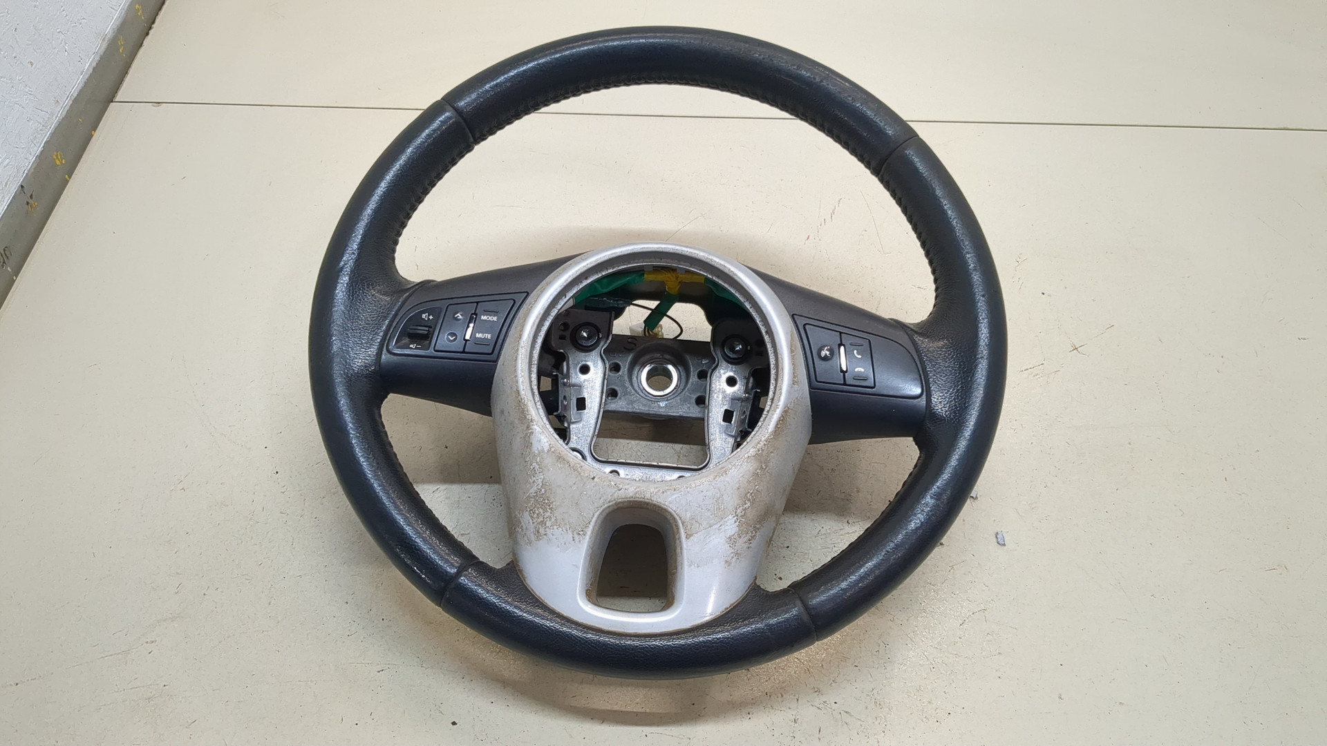 Рулевое колесо (руль)