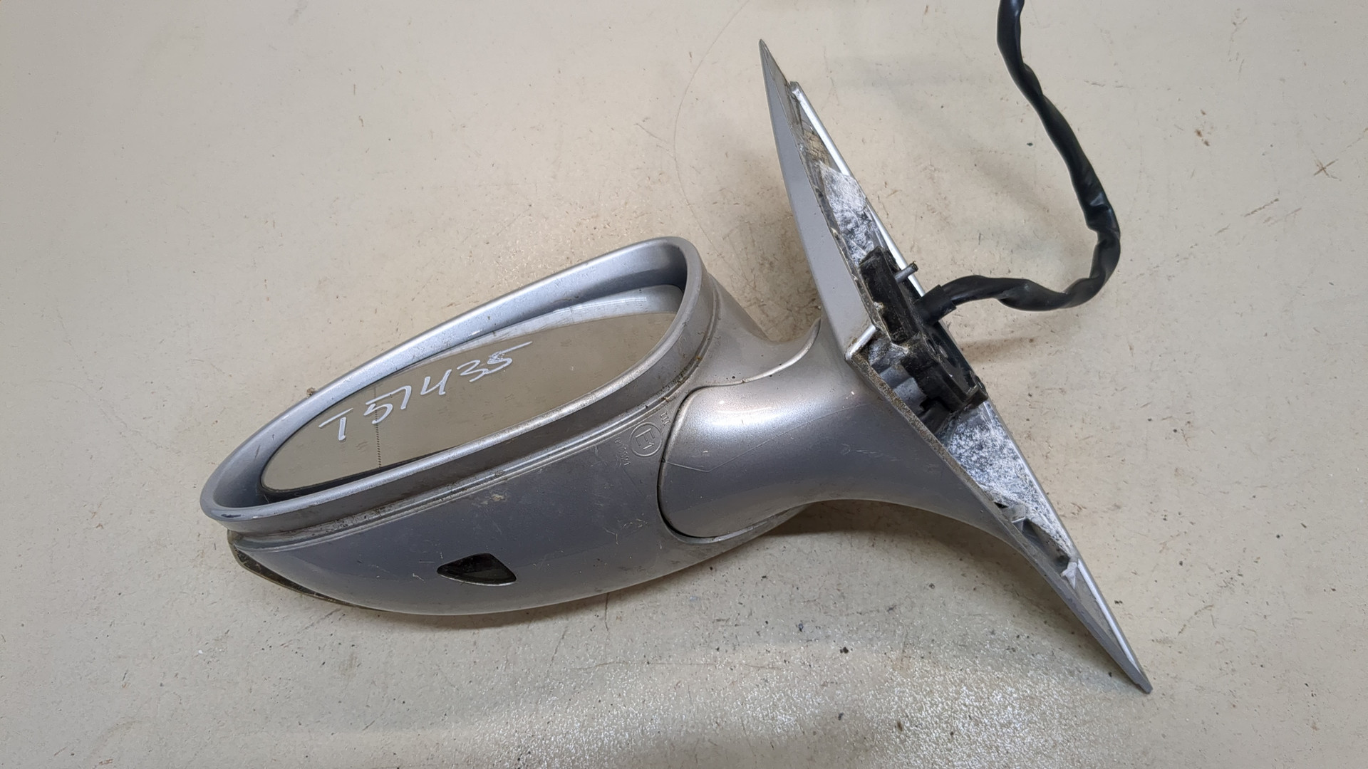 Зеркало левое электрическое