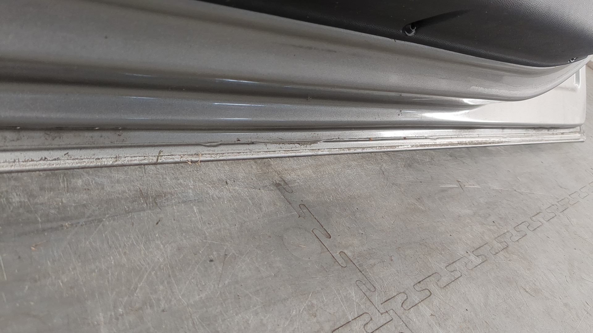 Дверь передняя правая