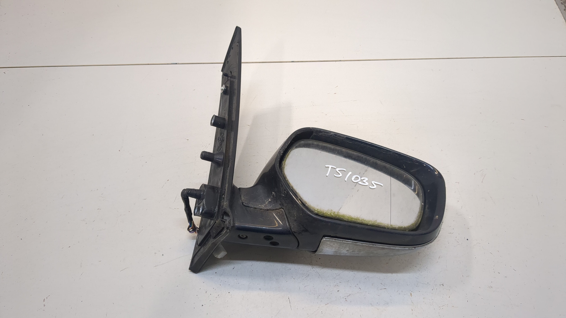 Зеркало правое электрическое