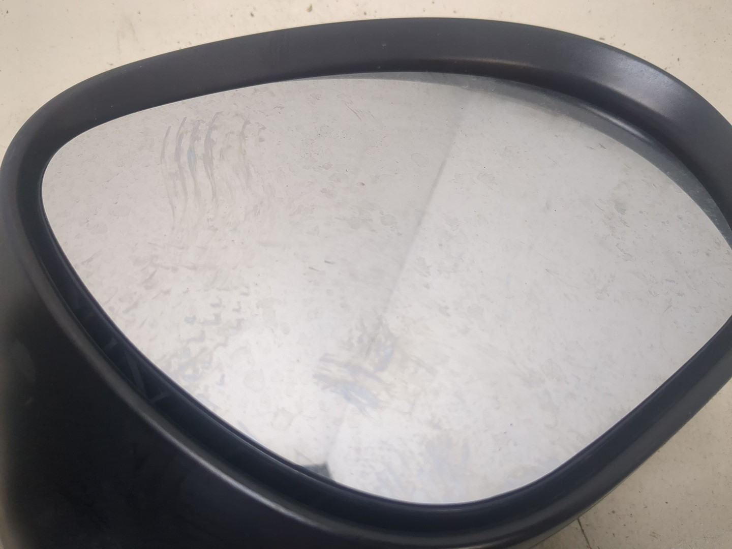 Зеркало правое электрическое