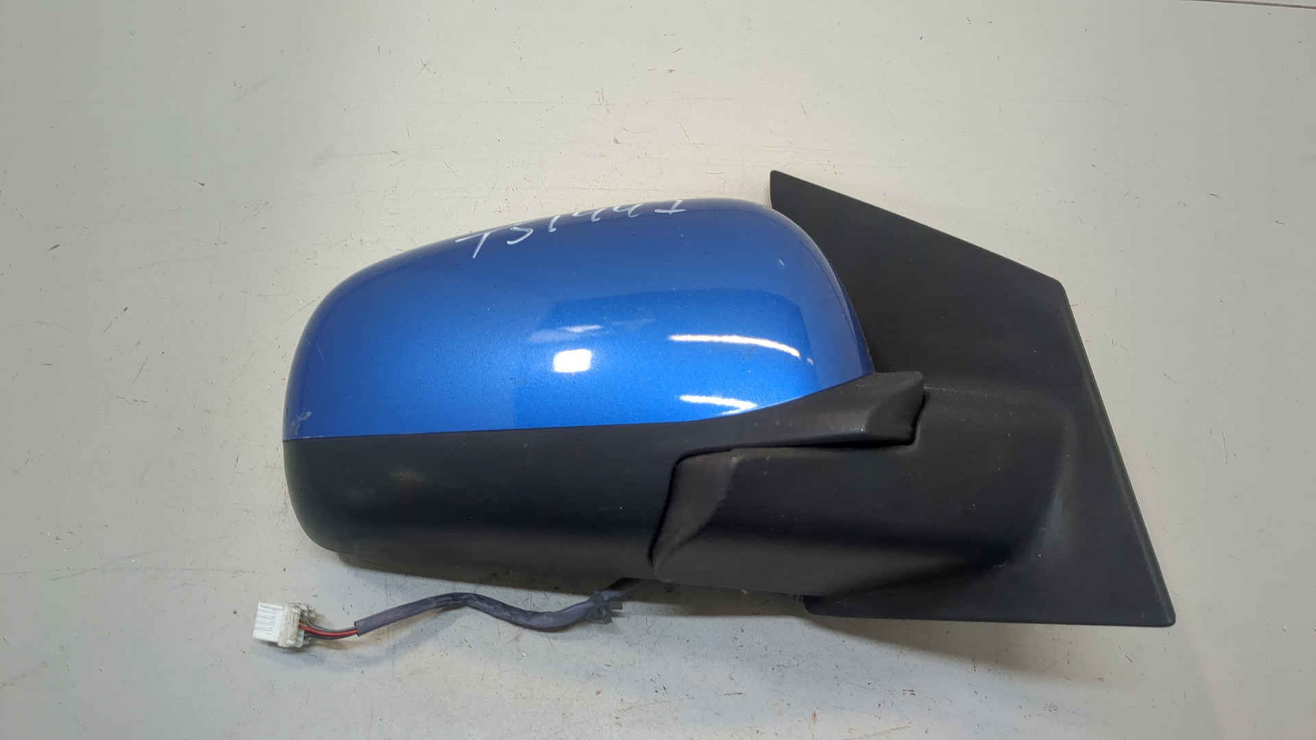 Зеркало правое электрическое