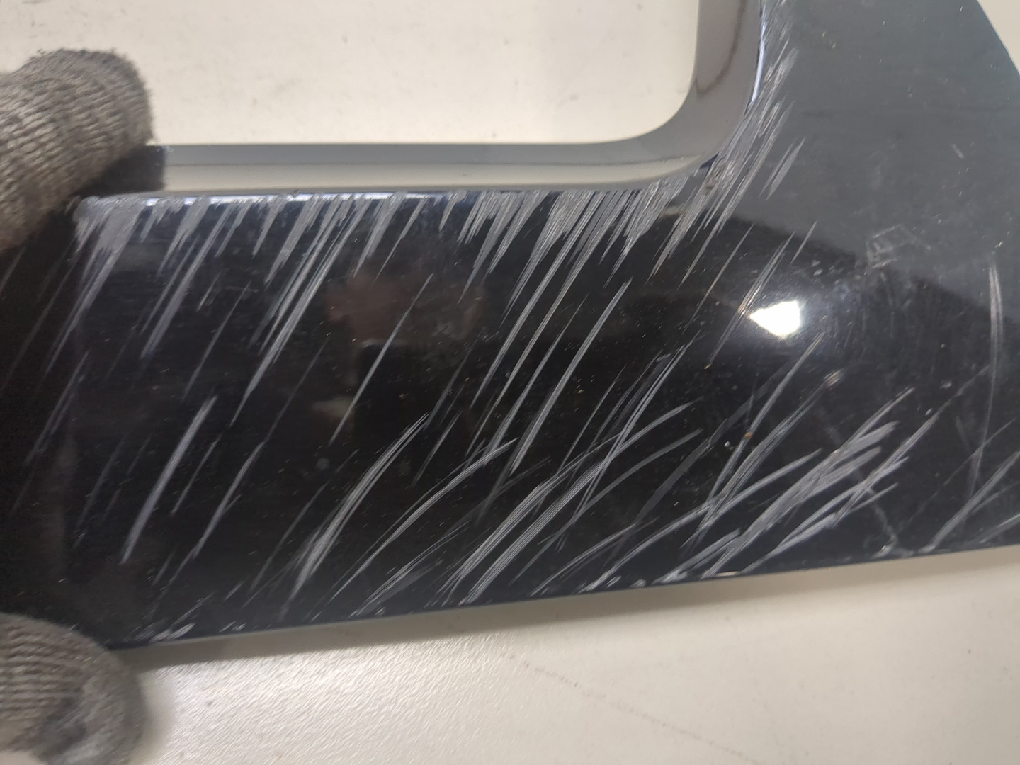 Накладка крышки багажника