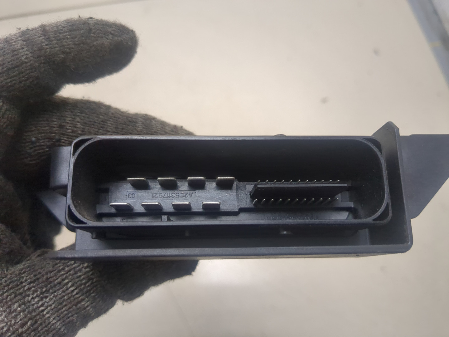 Блок управления парковочным тормозом