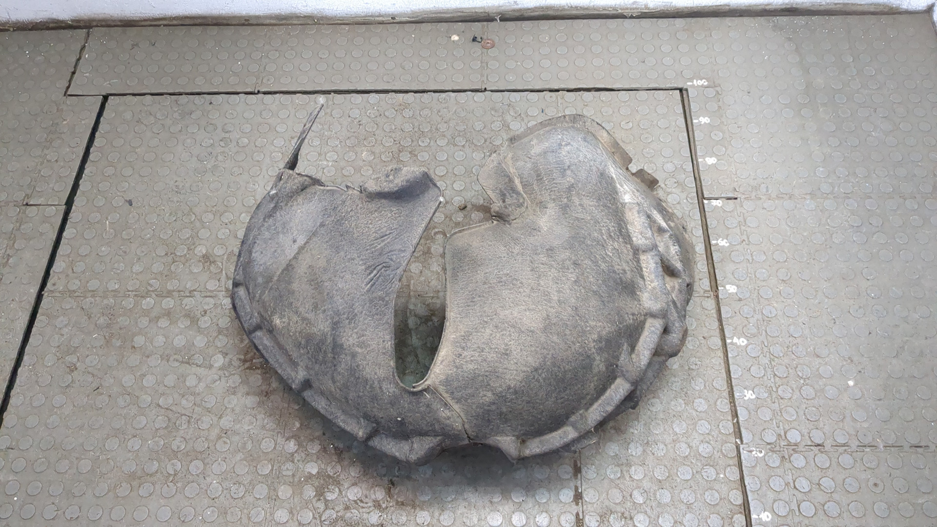 Локер задний левый