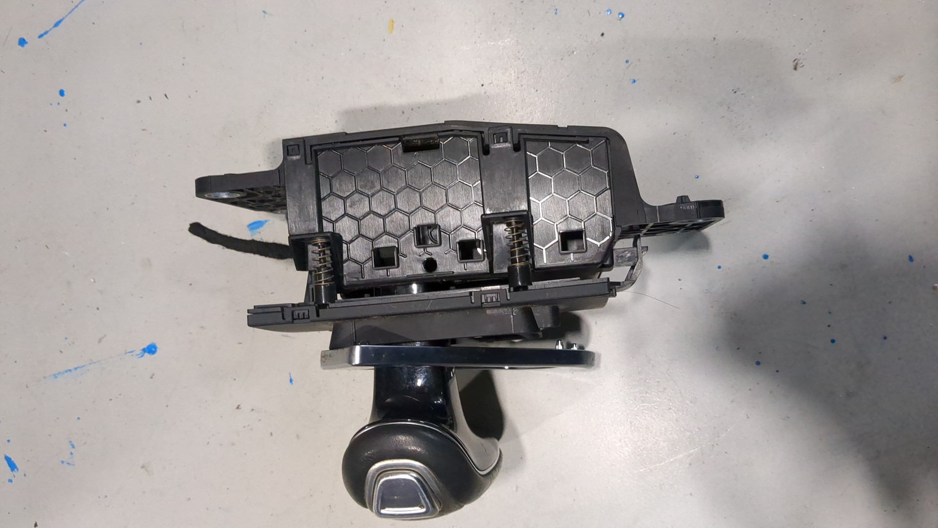 Кулиса МКПП / АКПП