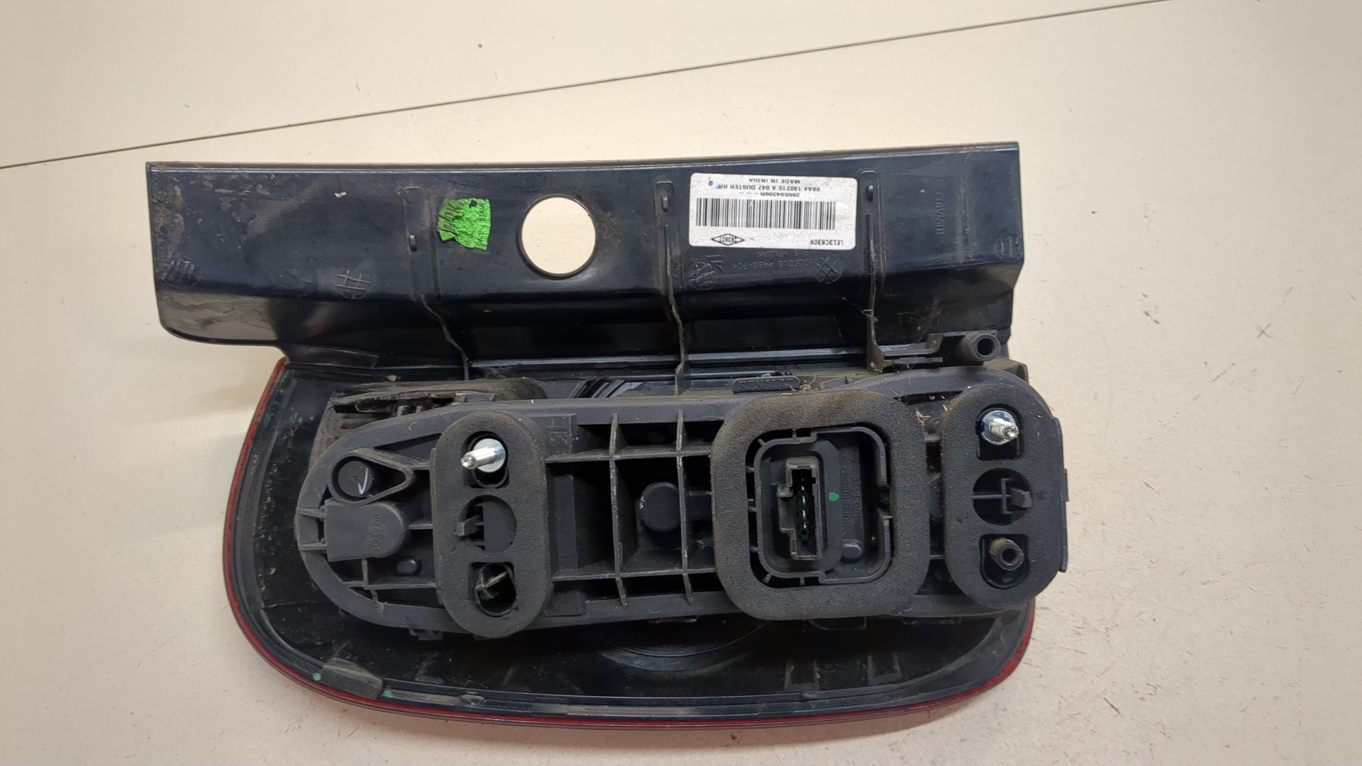 Фонарь задний правый