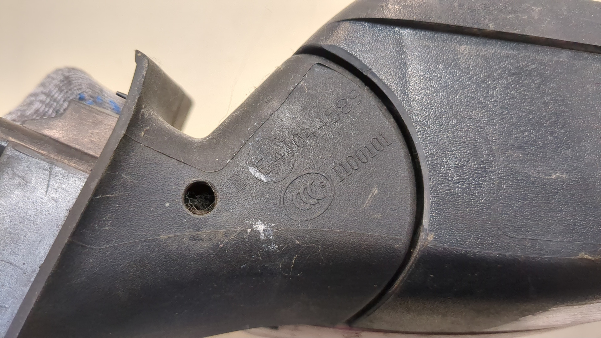 Зеркало правое электрическое