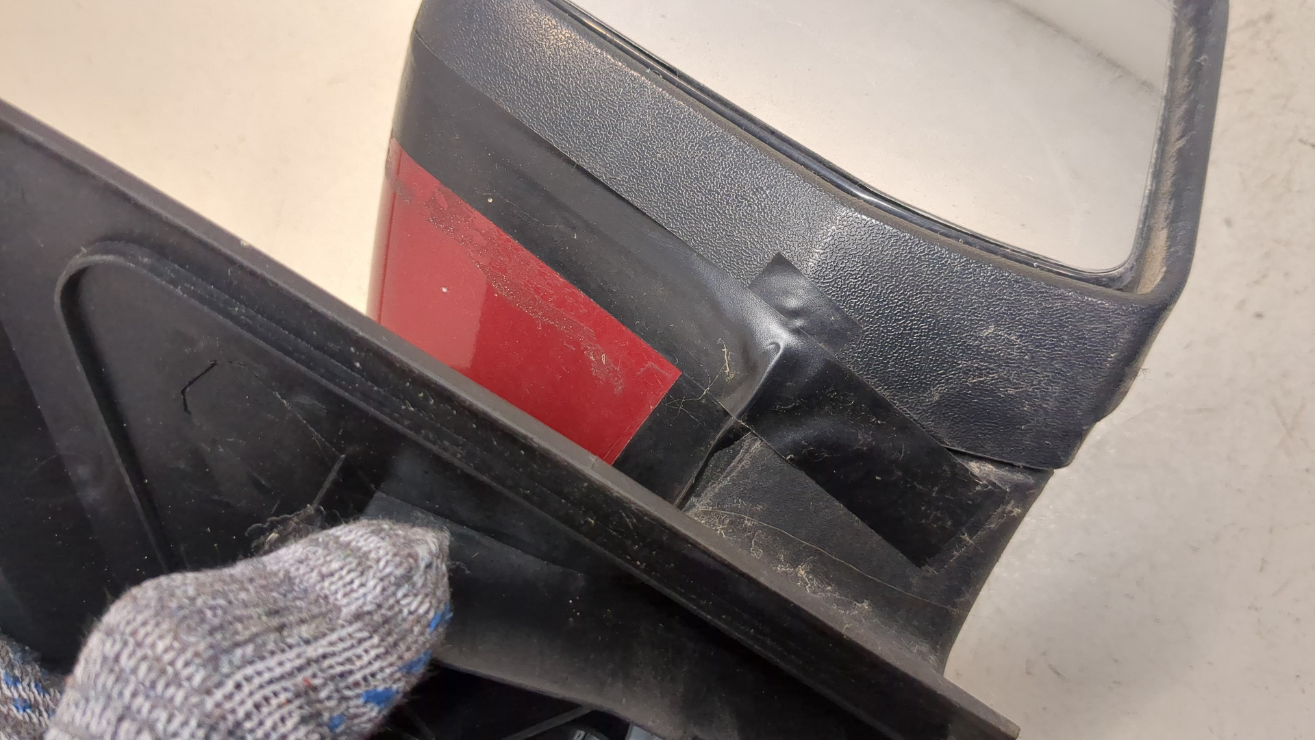 Зеркало правое электрическое