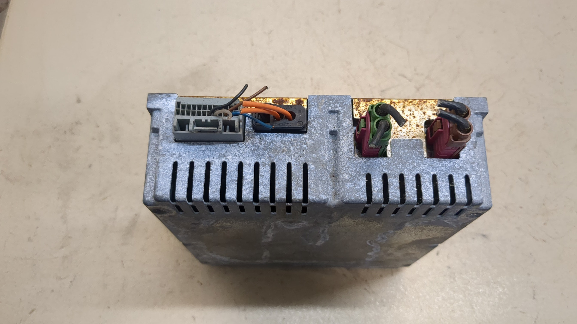 Проигрыватель CD/DVD