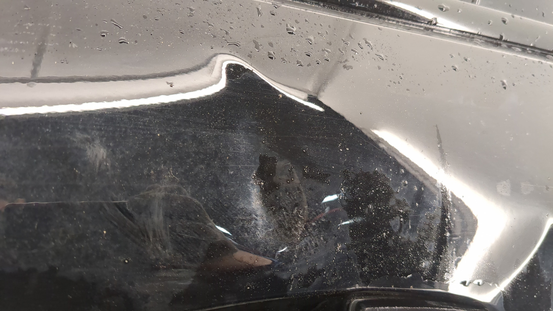 Дверь передняя левая