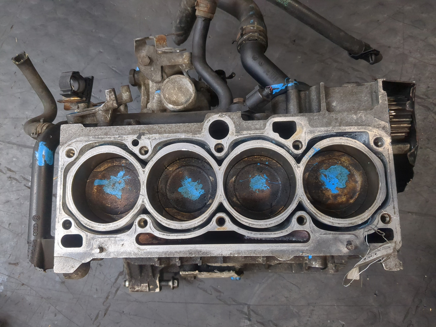 Блок двигателя