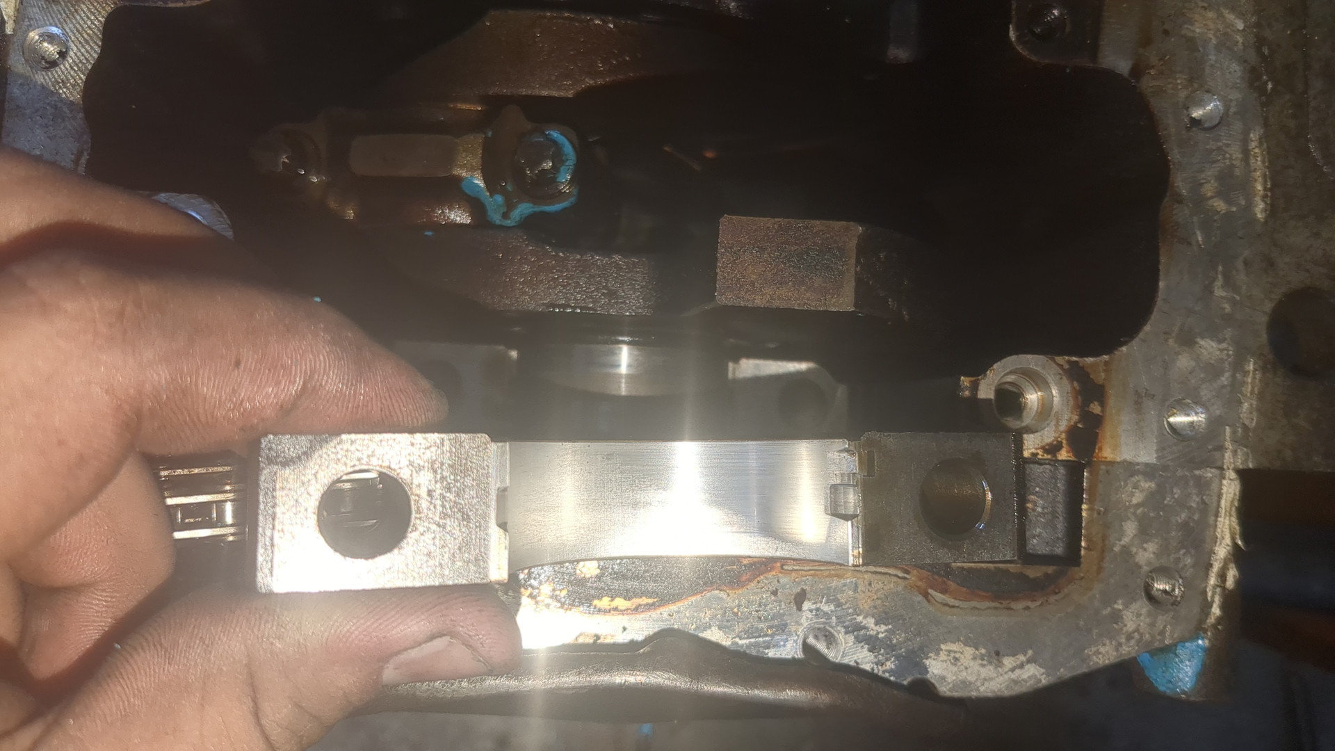 Блок двигателя