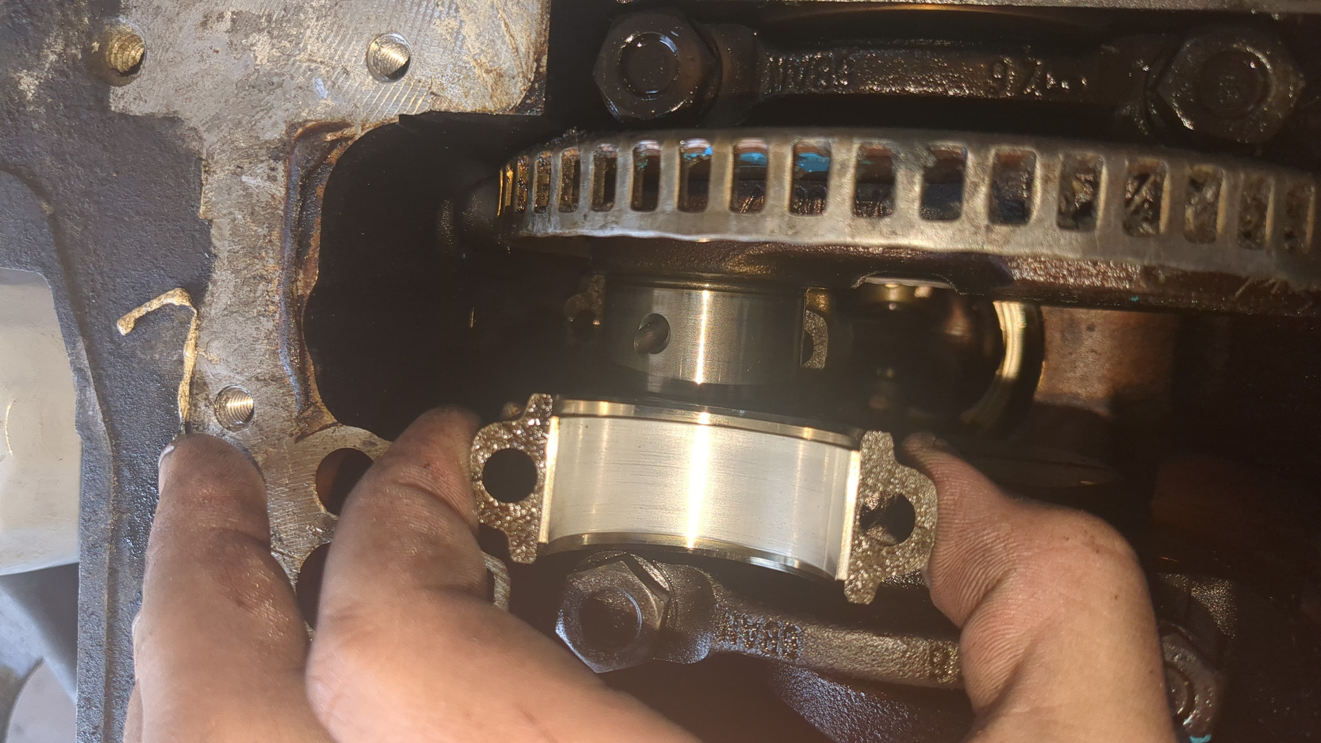 Блок двигателя