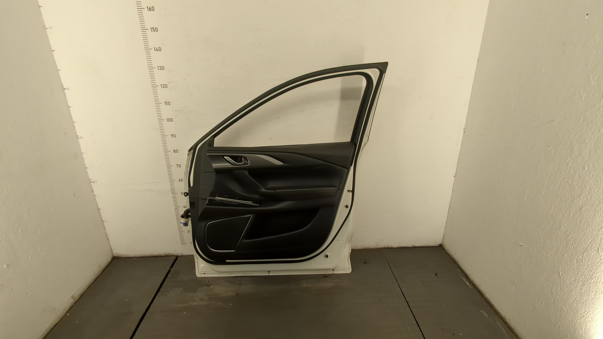 Дверь передняя правая