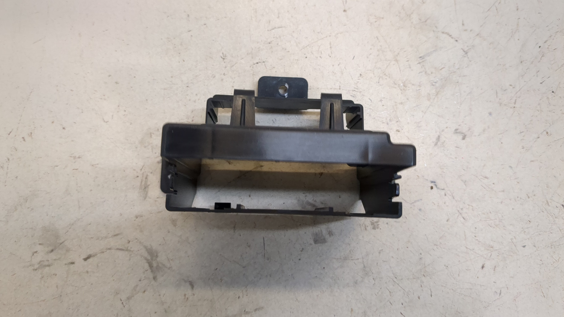 Кронштейн электронного блока управления / контроля