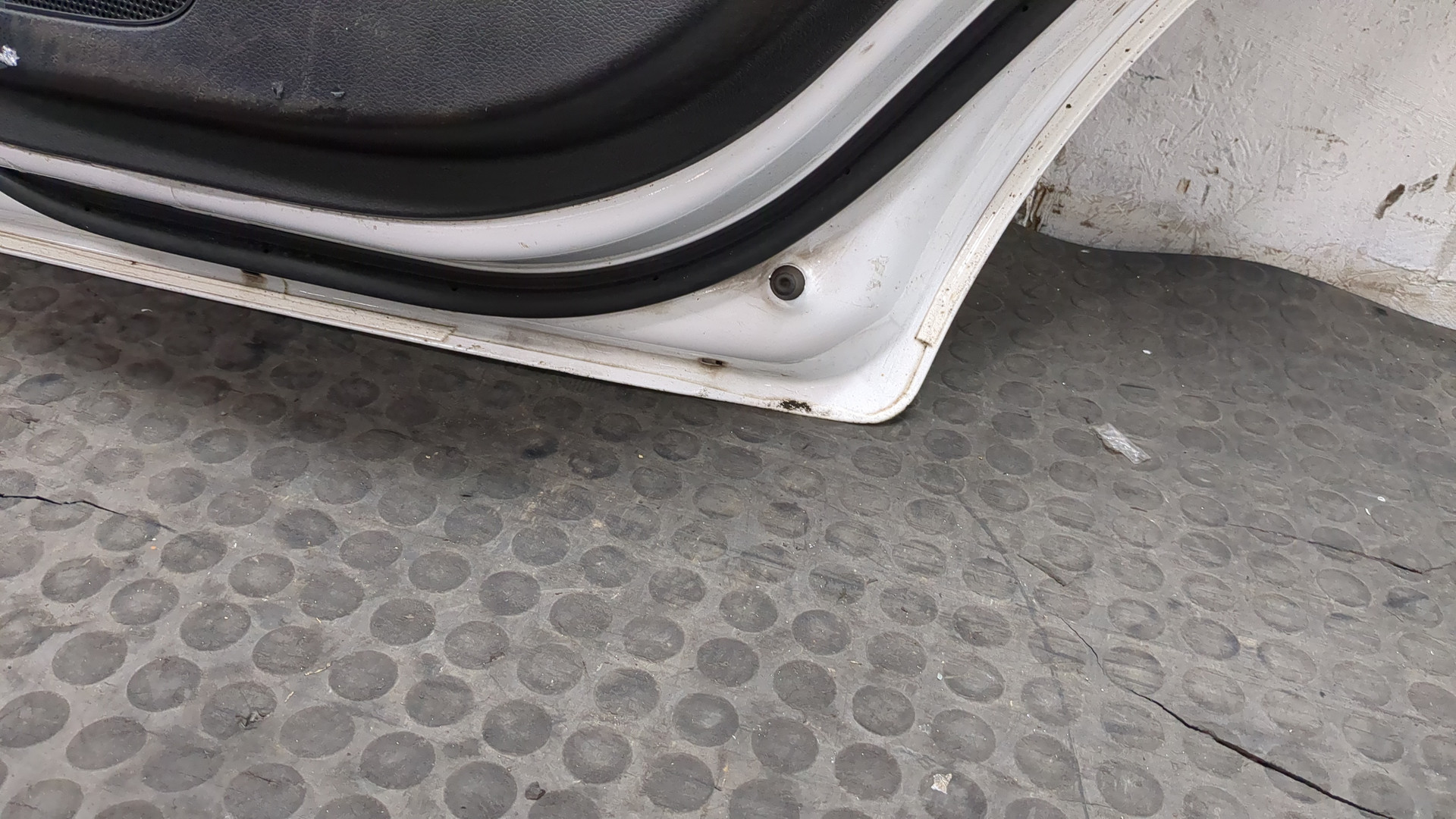 Дверь задняя правая