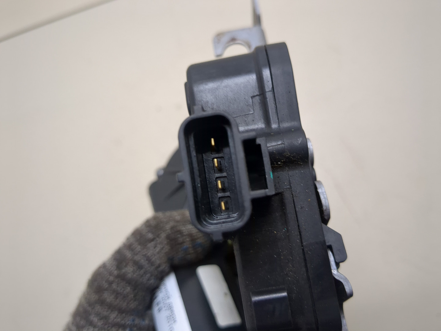 Замок двери сдвижной