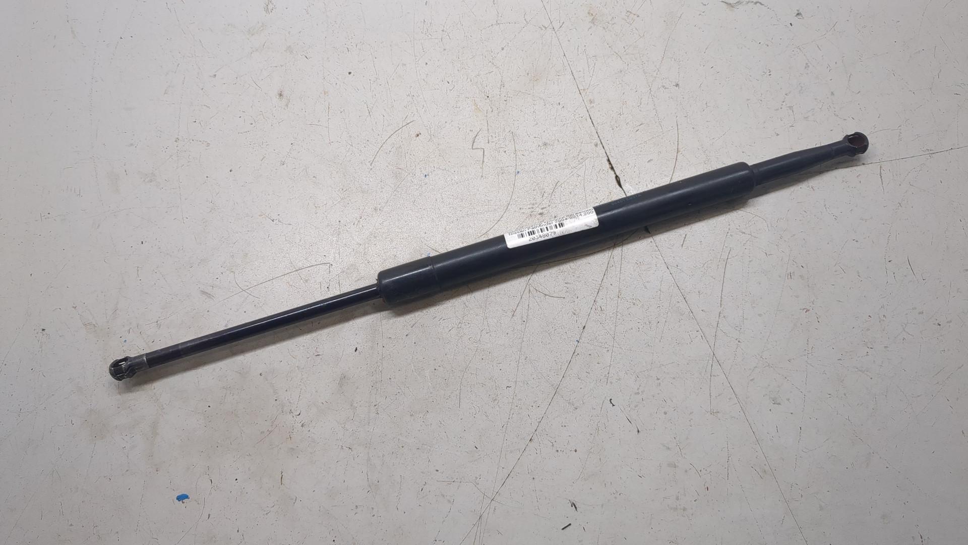 Амортизатор крышки багажника