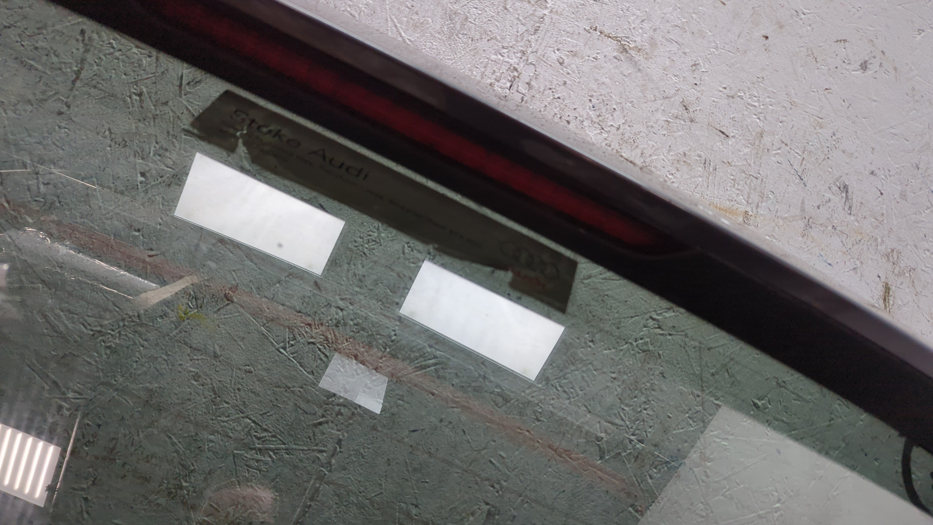 Дверь багажника