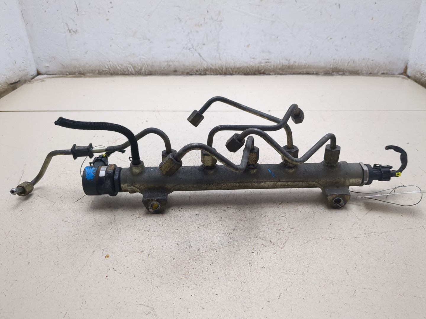 Рейка топливная (рампа)