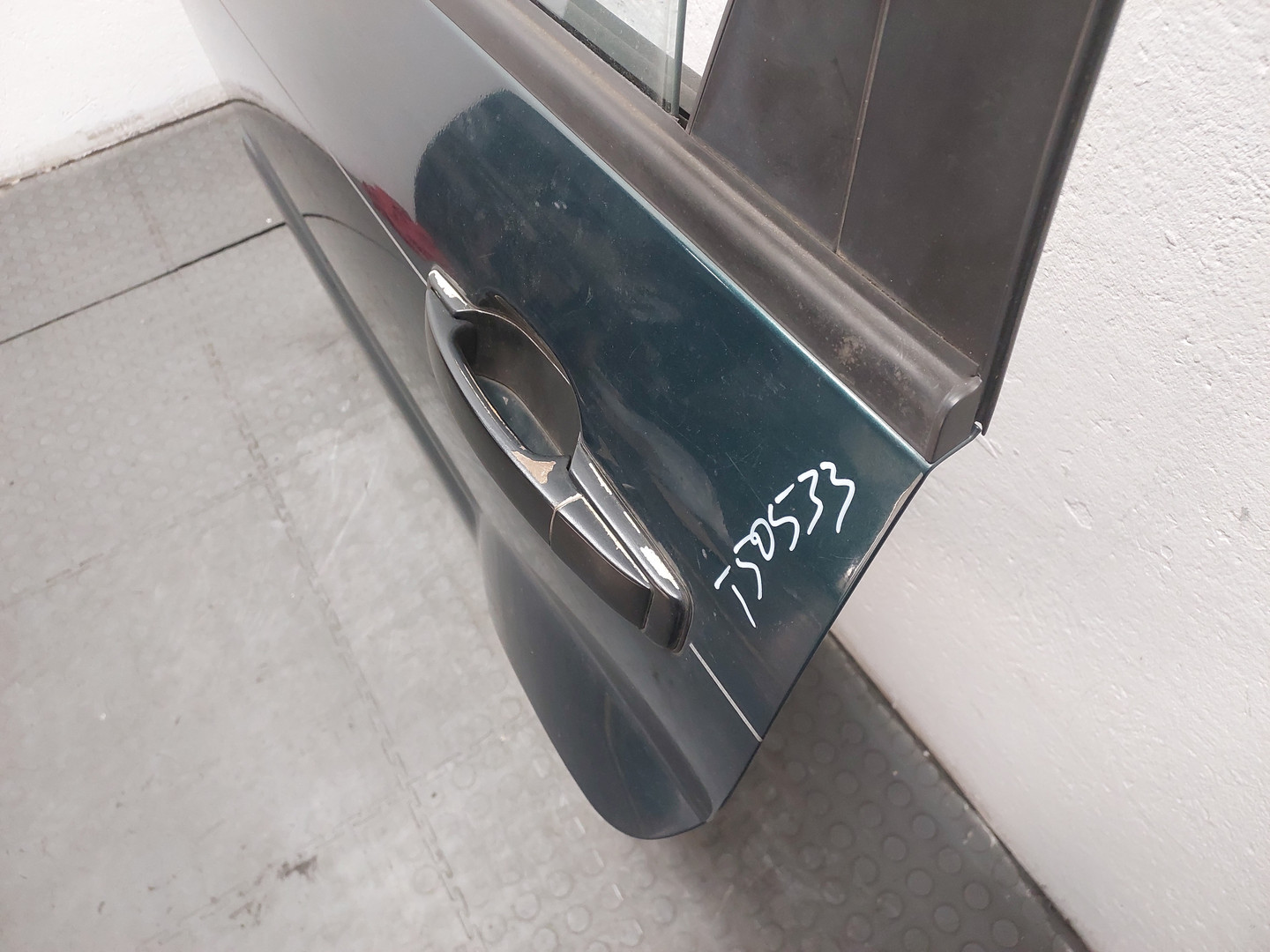 Дверь задняя левая