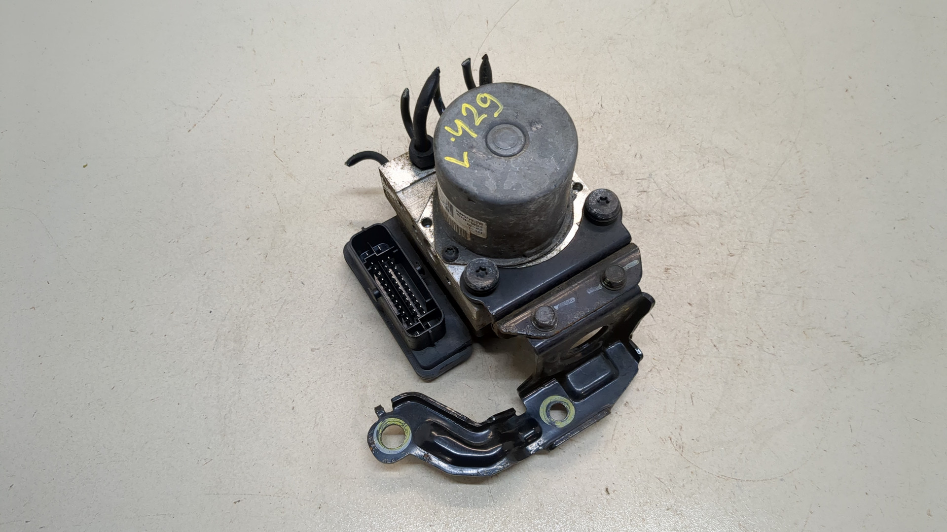 Блок ABS (насос)