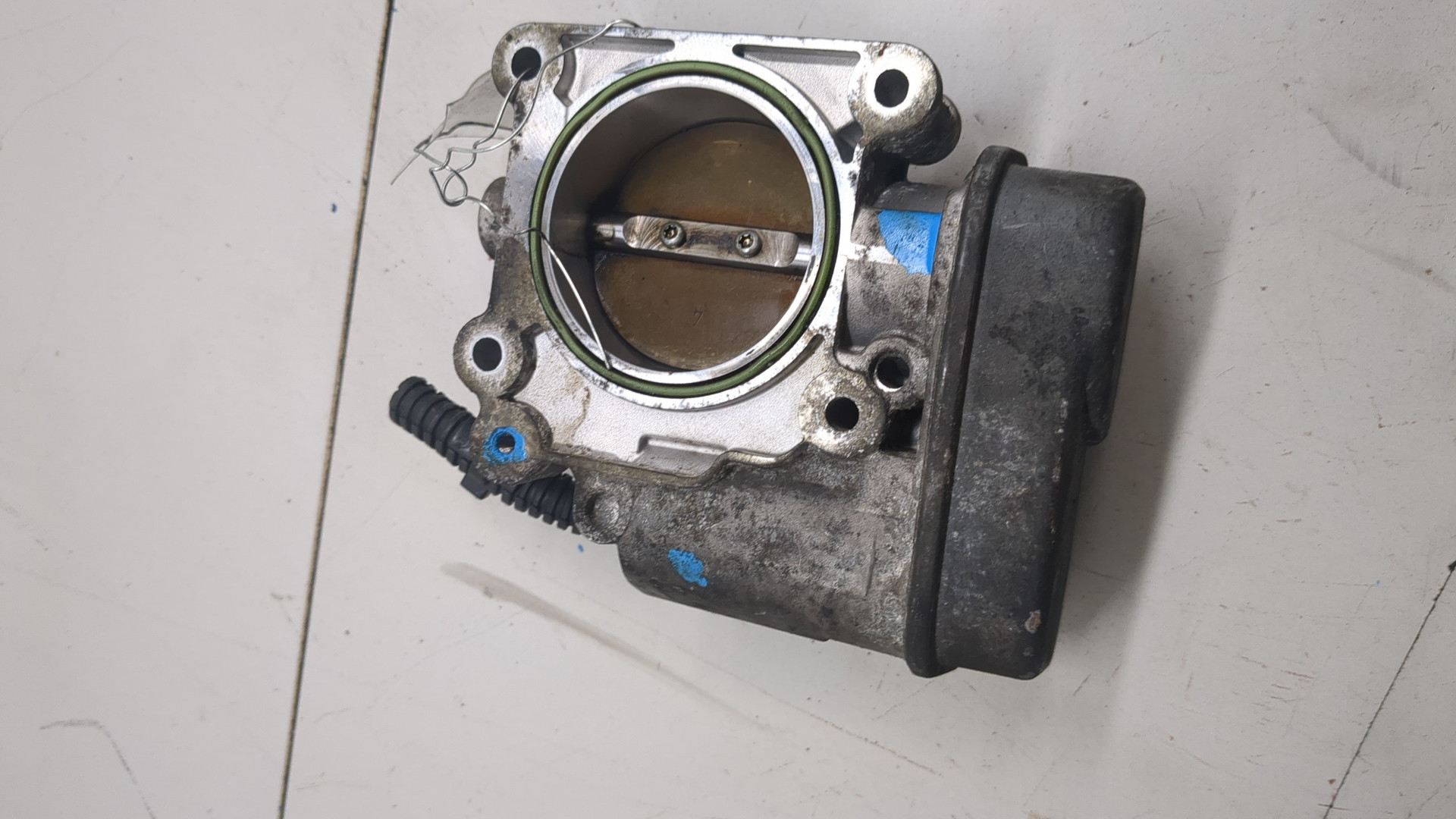 Заслонка дроссельная электрическая