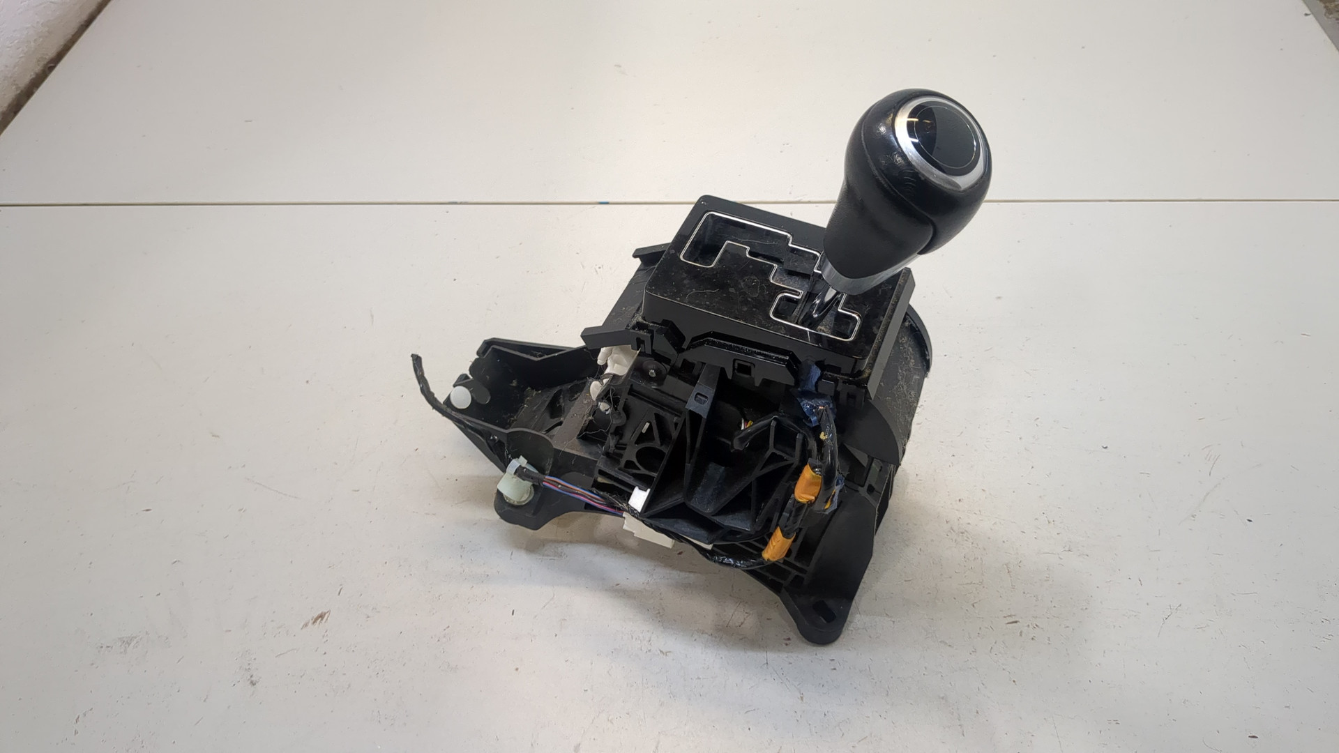 Кулиса МКПП / АКПП