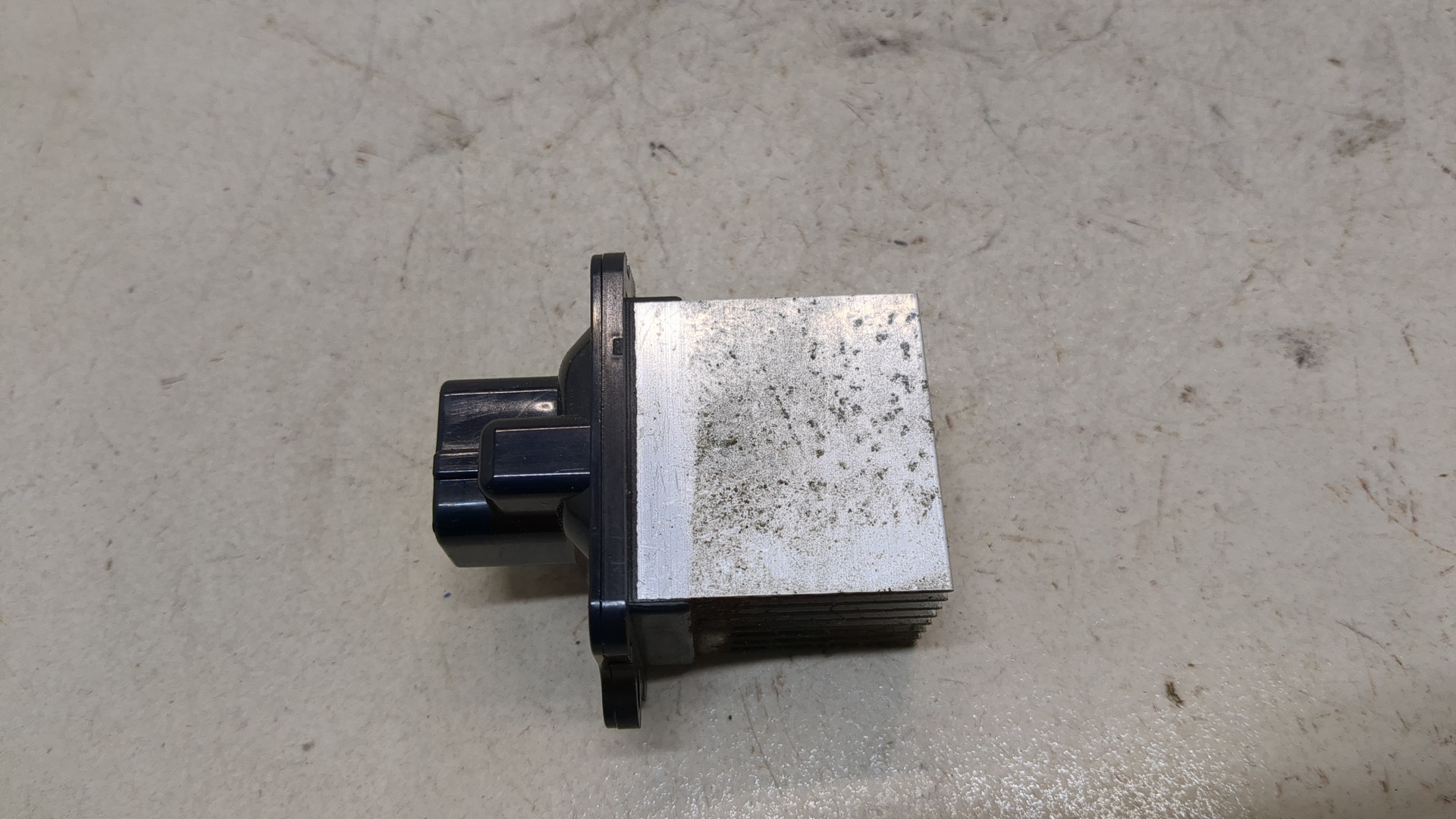 Резистор отопителя