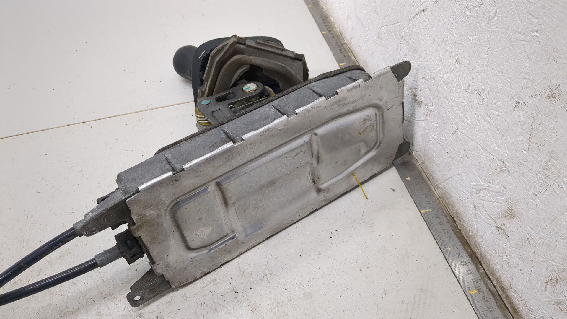 Кулиса МКПП / АКПП