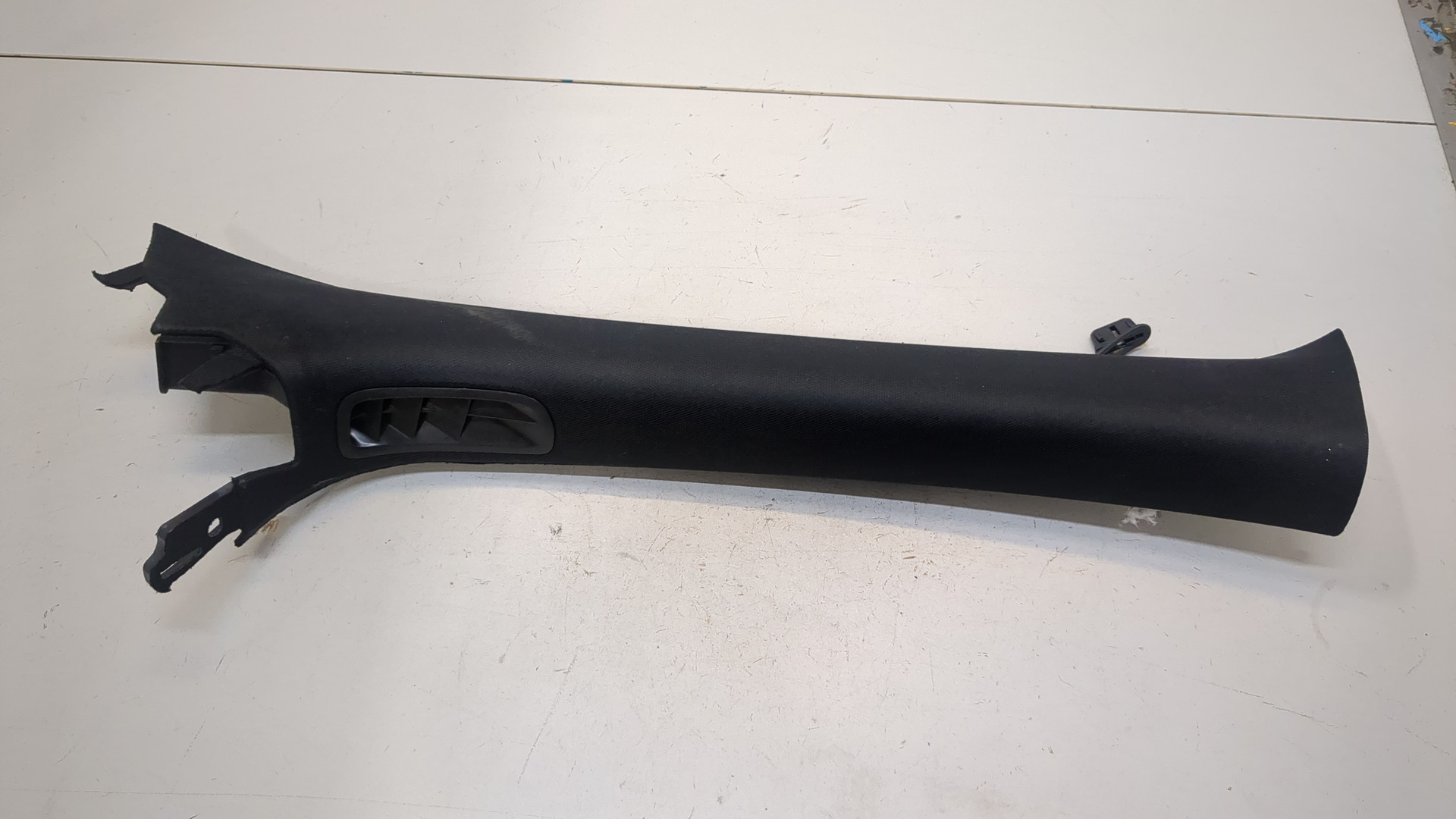 Обшивка стойки