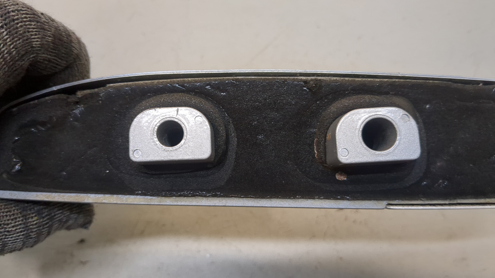 Кронштейн (сопут. товар)