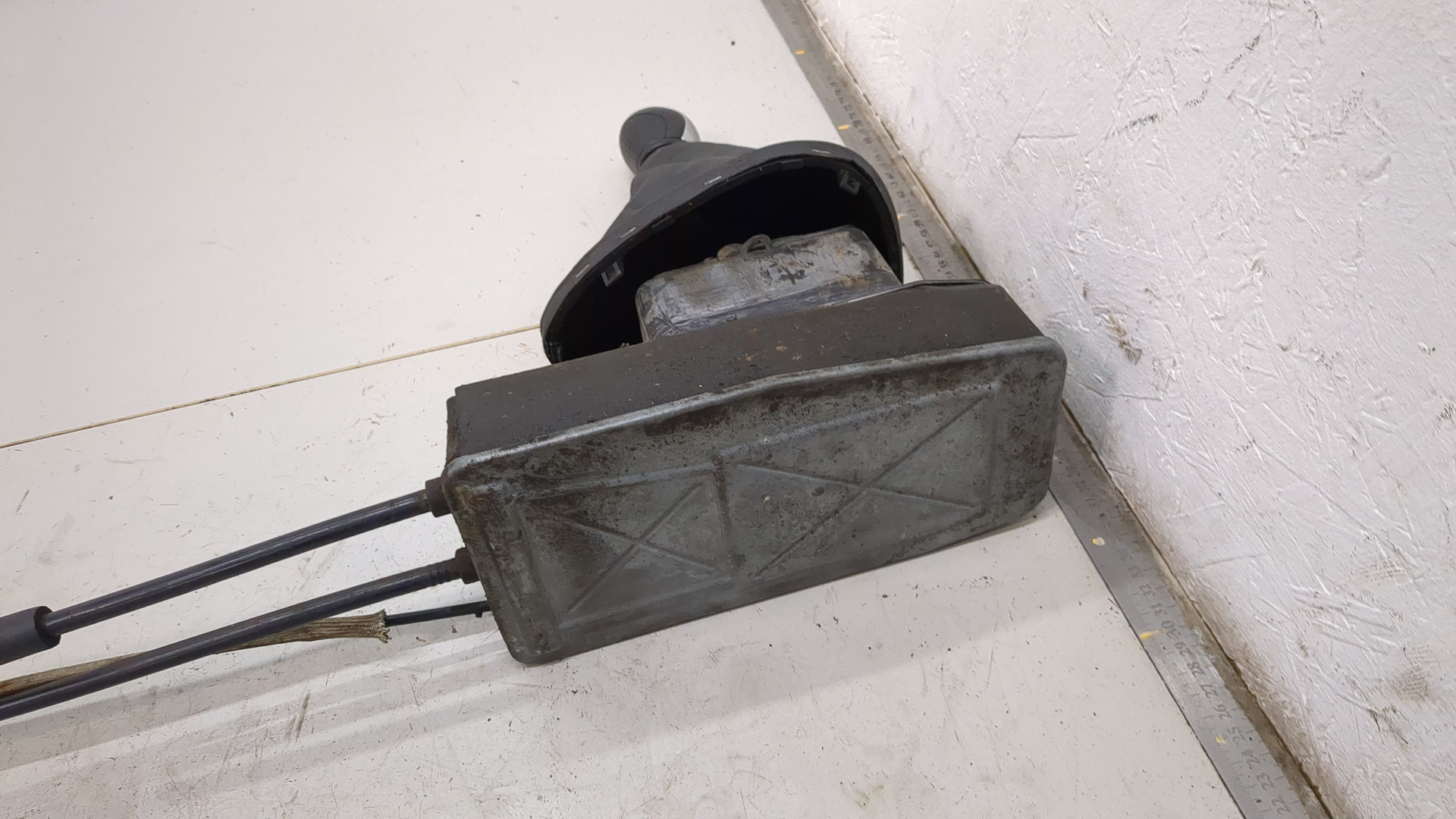 Кулиса МКПП / АКПП