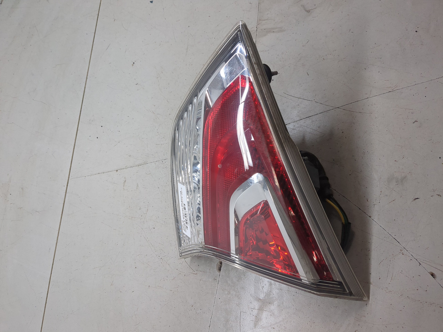 Фонарь задний внутренний правый