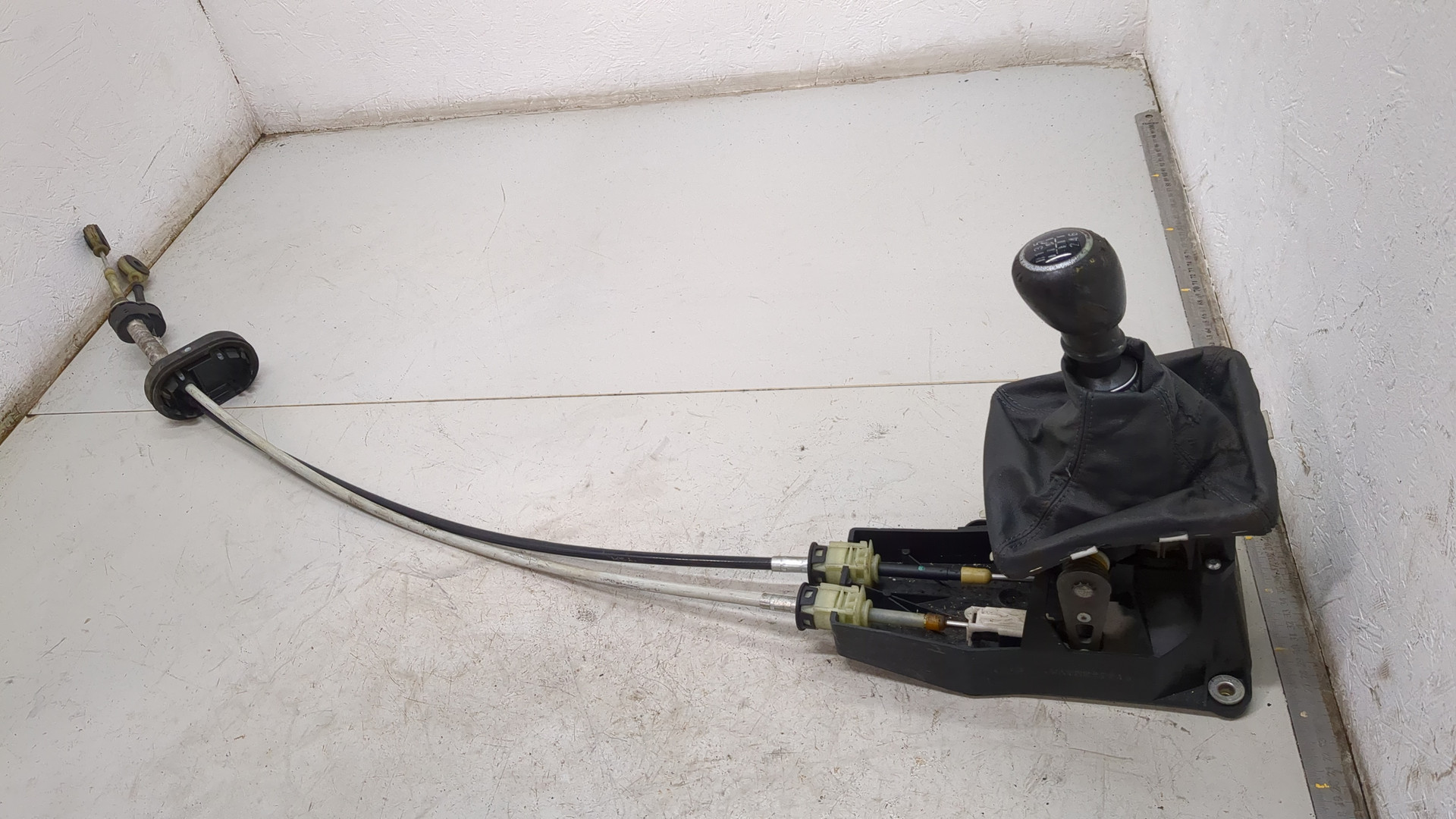 Кулиса МКПП / АКПП