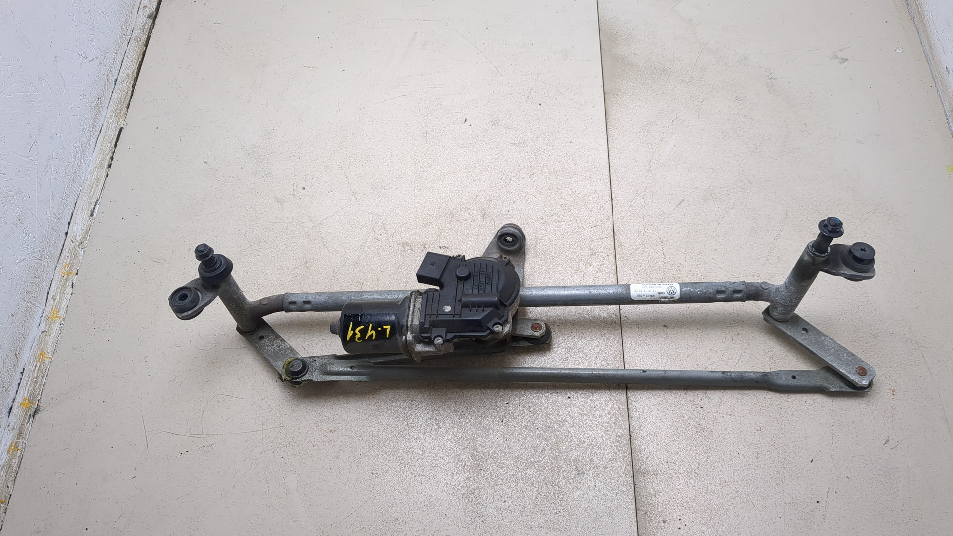 Трапеция стеклоочистителей