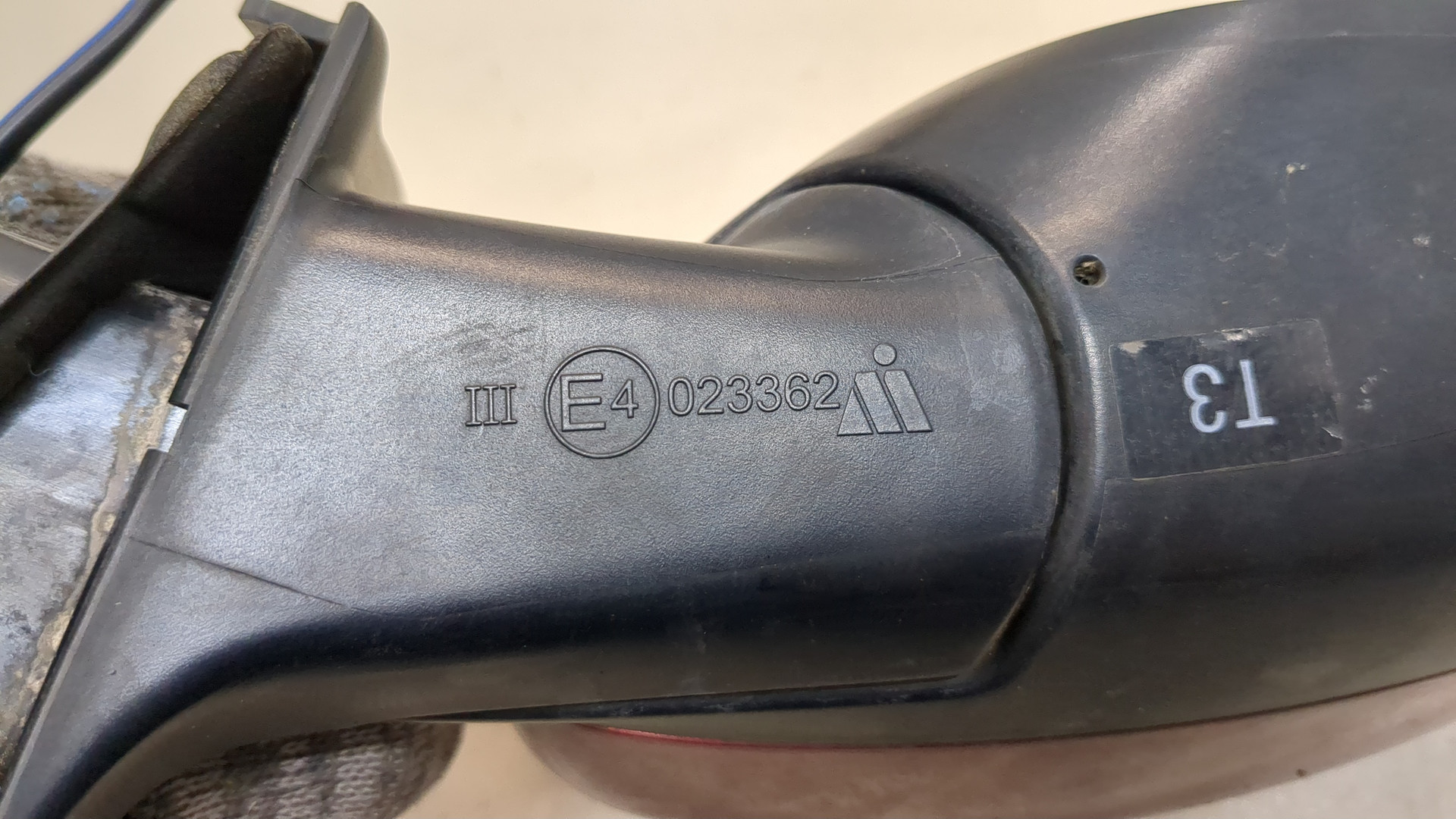 Зеркало правое электрическое