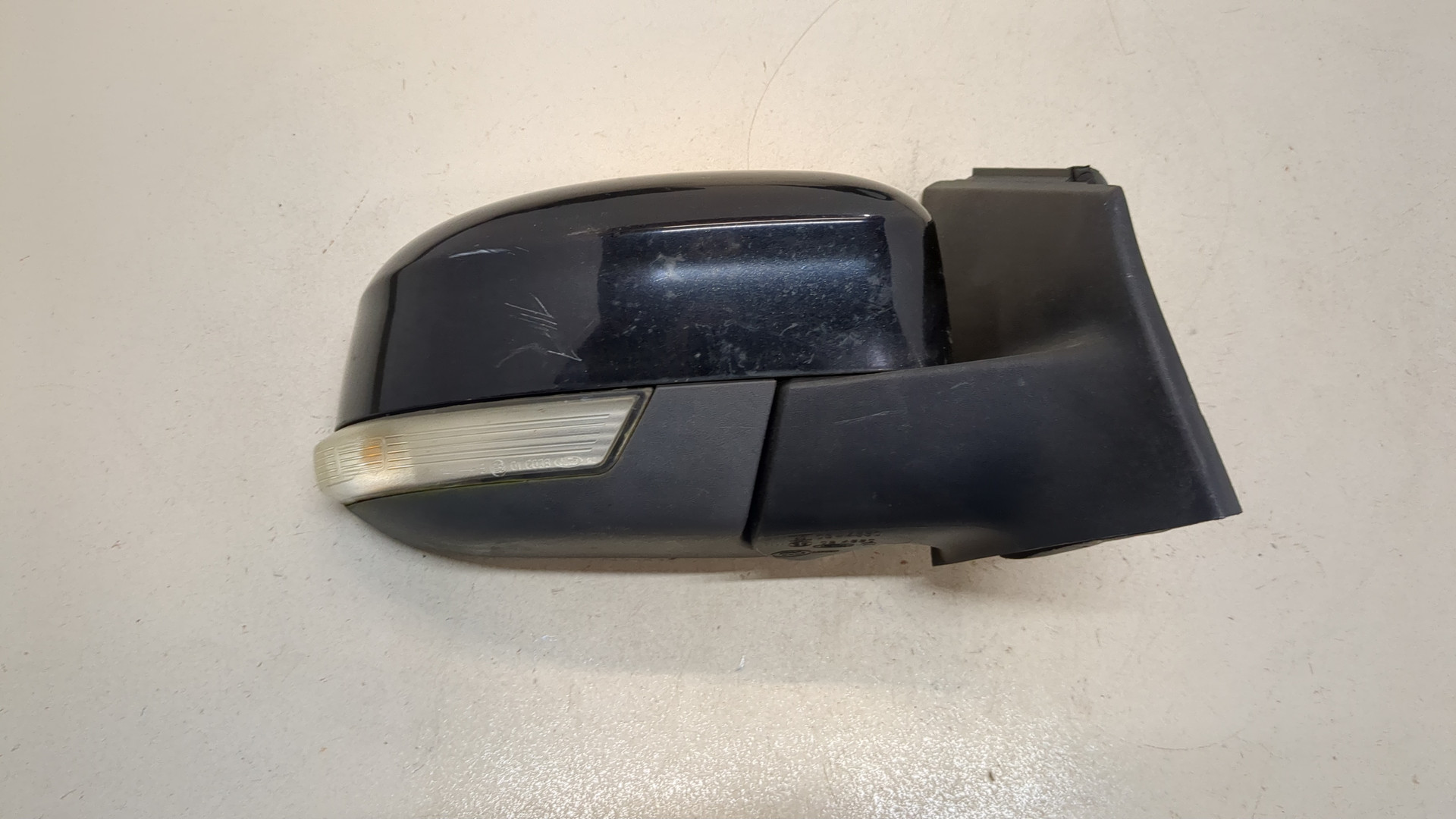 Зеркало правое электрическое