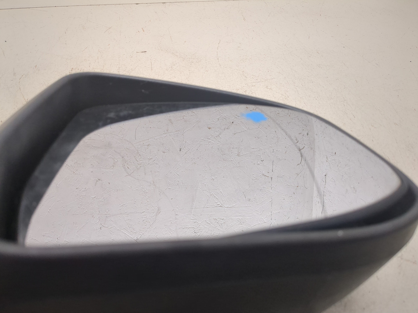 Зеркало правое электрическое