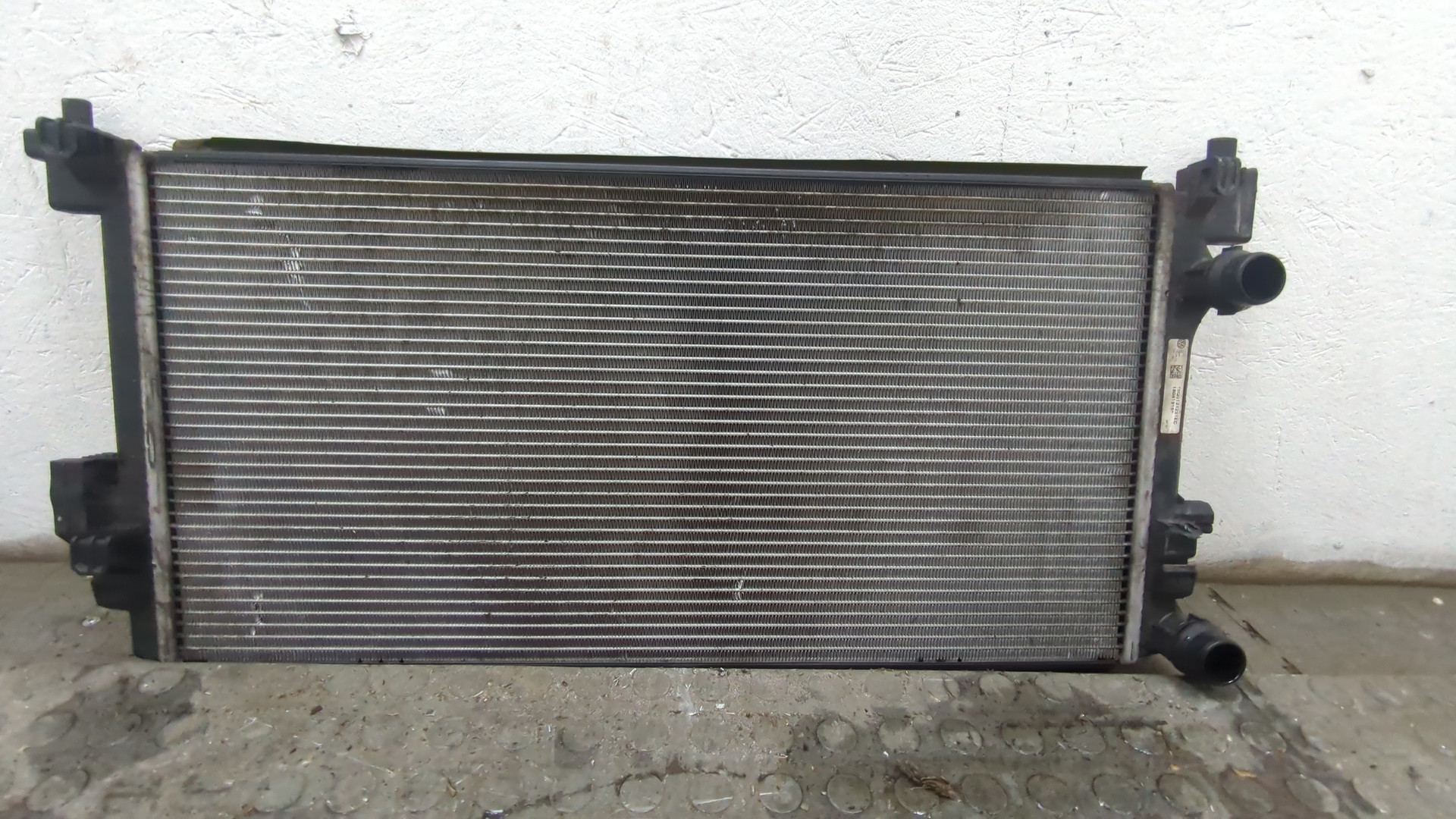 Радиатор охлаждения двигателя основной