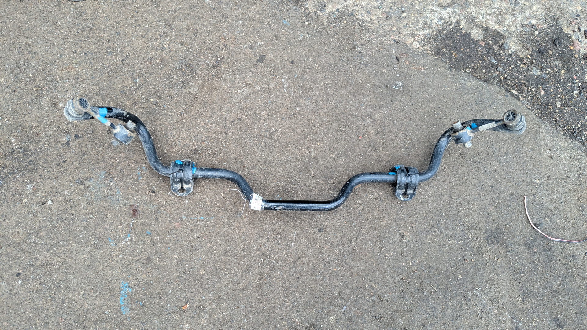 Стабилизатор задний