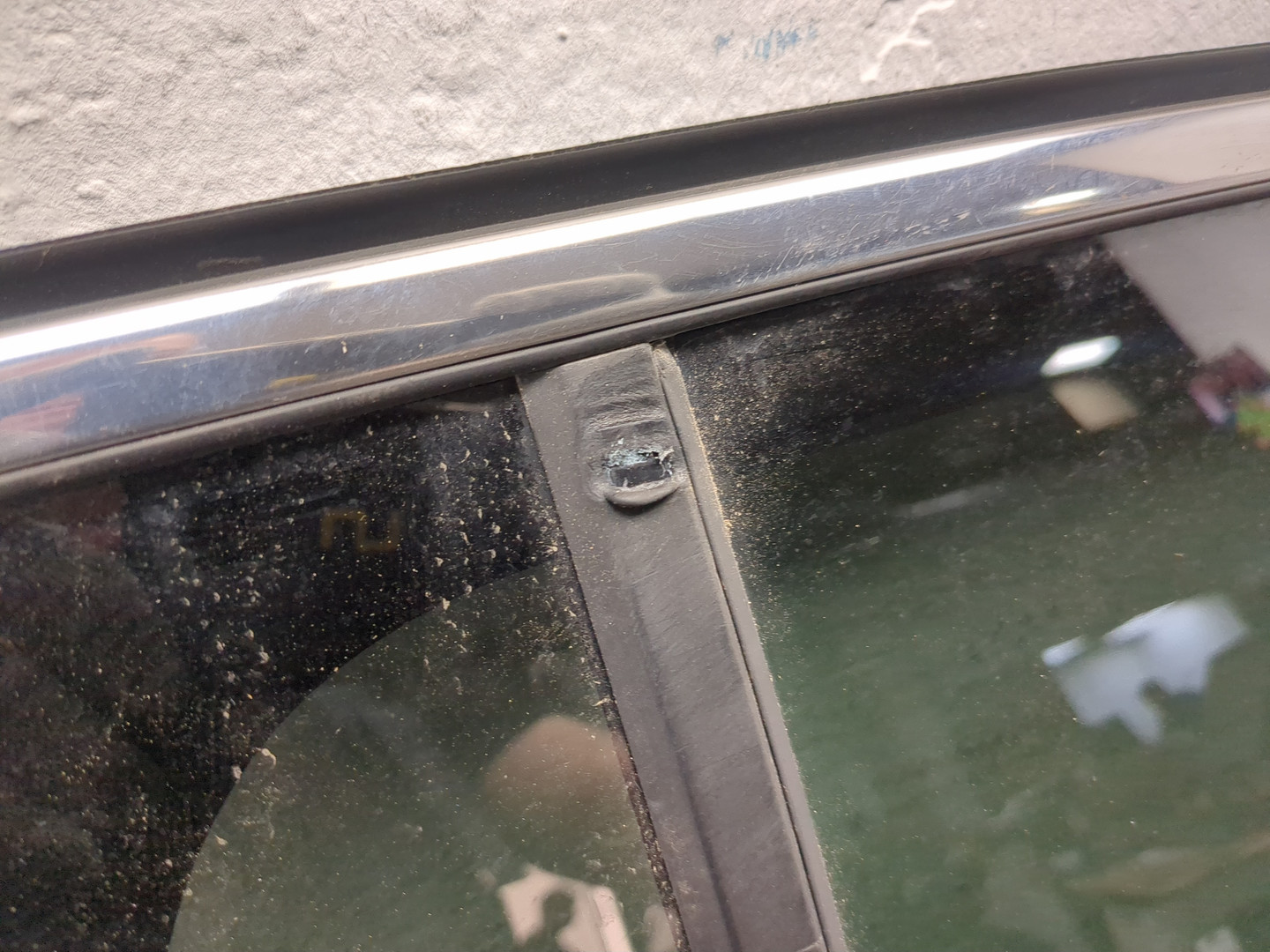 Дверь задняя правая