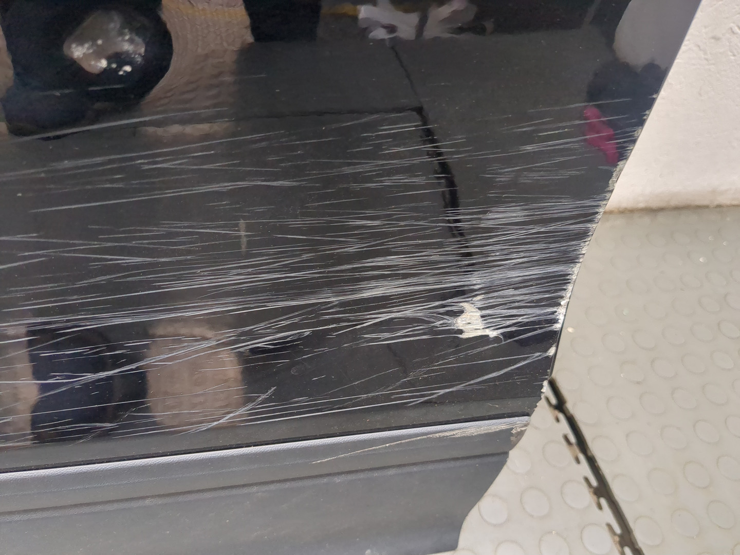 Дверь задняя правая