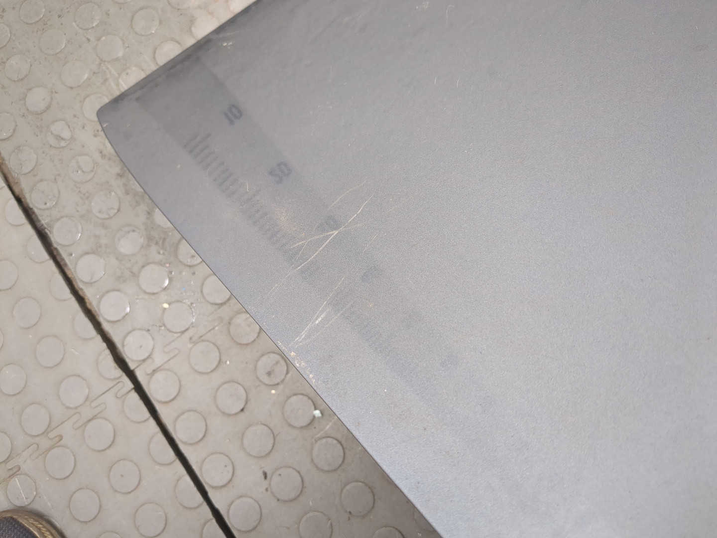 Дверь багажника