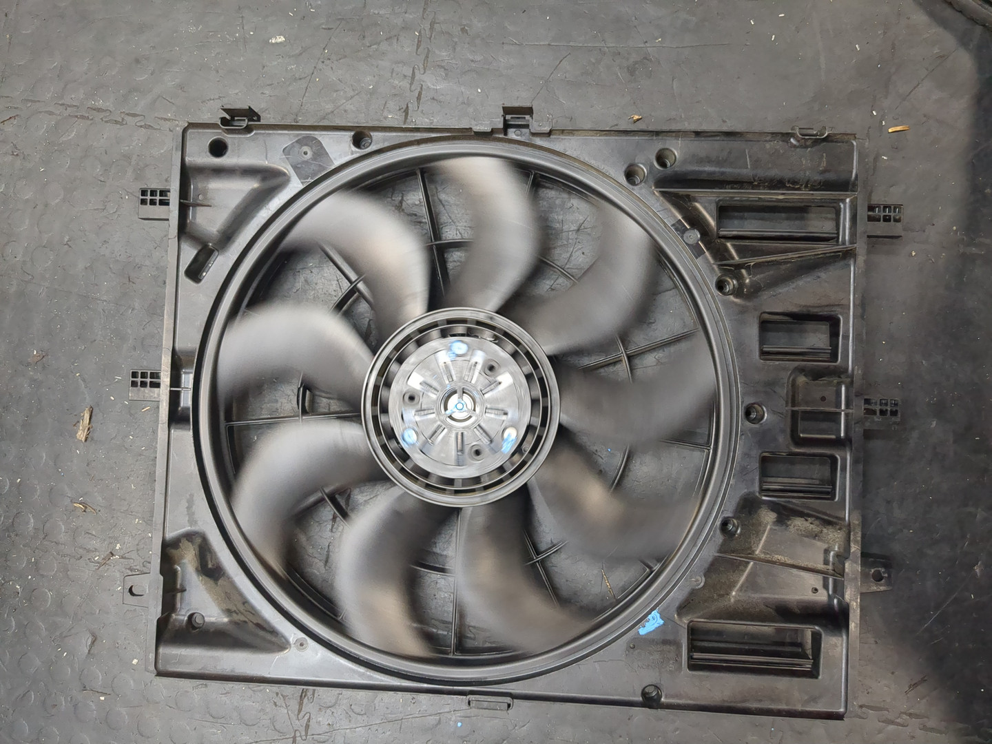 Вентилятор радиатора