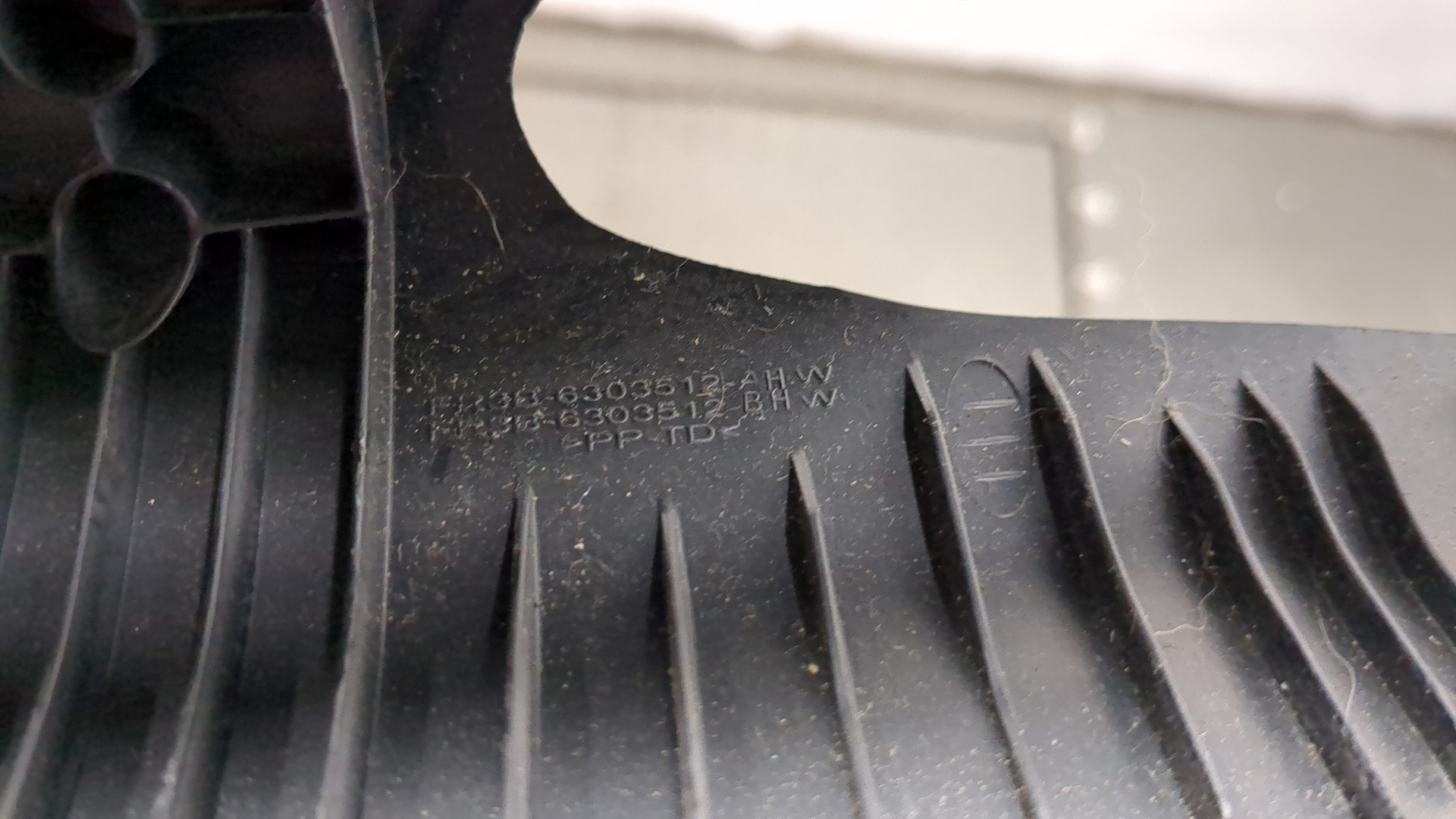 Обшивка стойки