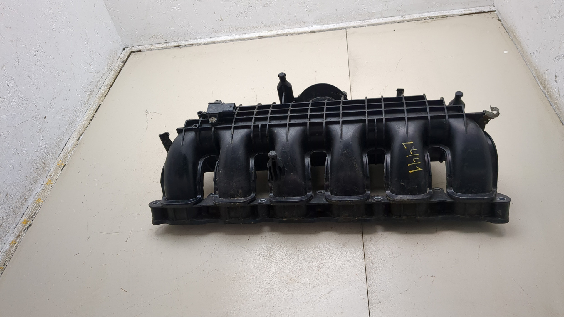 Коллектор впускной